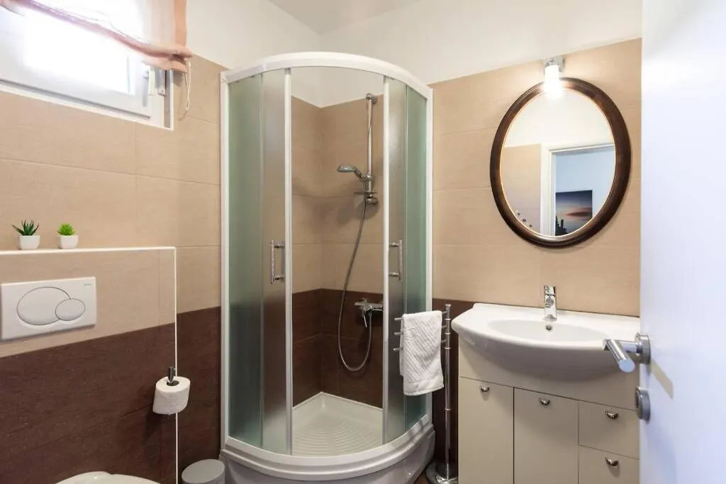 Apartment Natali Punat- Free Parking On Premises Punat