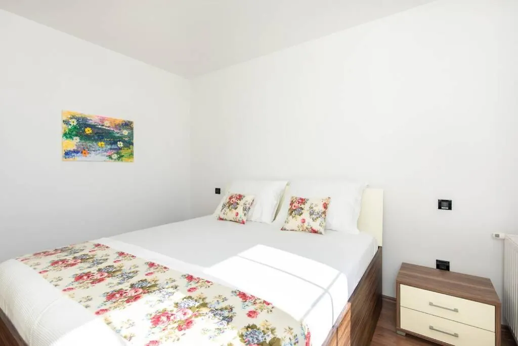 Apartment Natali Punat- Free Parking On Premises 0*, Punat Chorwacja