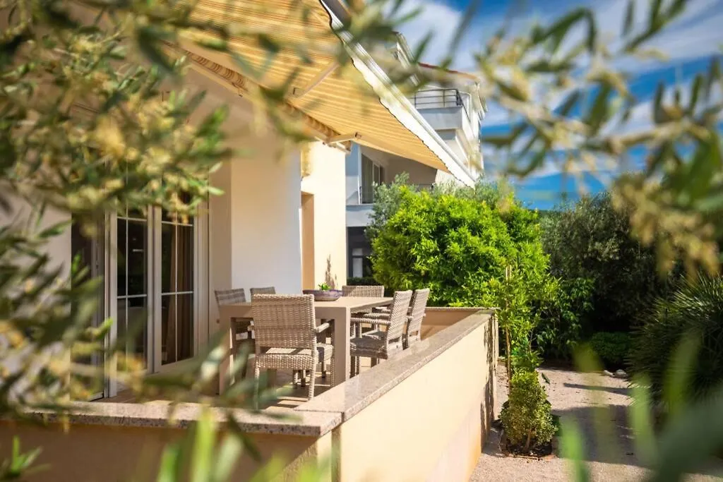 Apartment Natali Punat- Free Parking On Premises